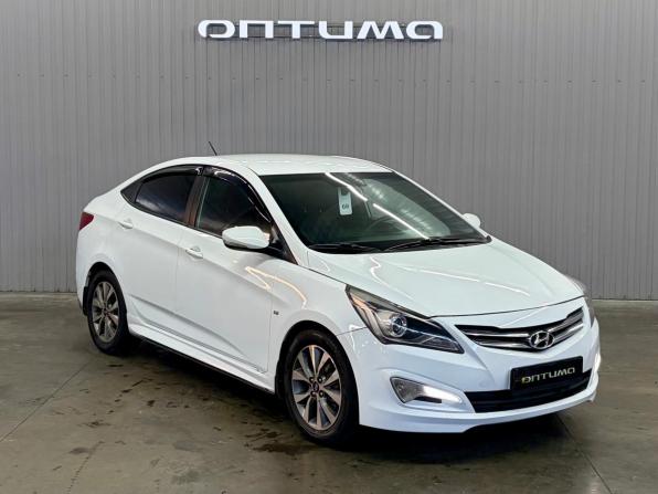 Hyundai Solaris I Рестайлинг с пробегом 2015 года, цена 1 037 000 рублей, 175477 км, седан, Автокод Объявления