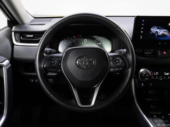 Toyota RAV4 V (XA50) с пробегом 2025 года, цена 4 149 000 рублей, 15553 км, внедорожник, Автокод Объявления