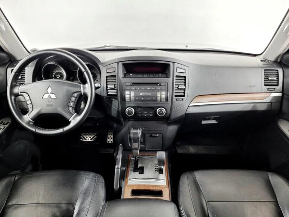 Mitsubishi Pajero IV с пробегом 2007 года, цена 1 950 000 рублей, 193359 км, внедорожник, Автокод Объявления