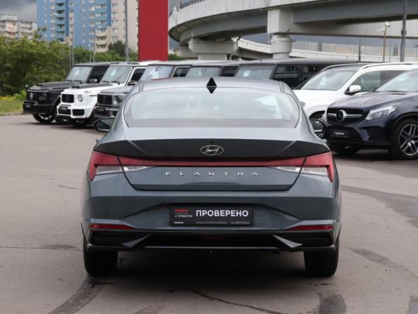Hyundai Elantra VII (CN7) с пробегом 2022 года, цена 2 000 000 рублей, 65834 км, седан, Автокод Объявления