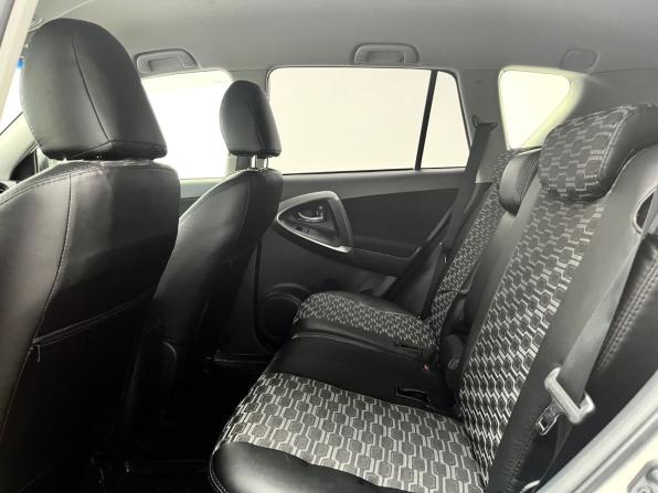 Toyota RAV4 III (XA30) Рестайлинг с пробегом 2012 года, цена 1 429 000 рублей, 140990 км, внедорожник, Автокод Объявления