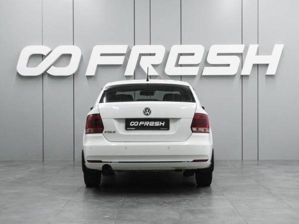 Volkswagen Polo V Рестайлинг с пробегом 2016 года, цена 1 199 000 рублей, 168753 км, седан, Автокод Объявления