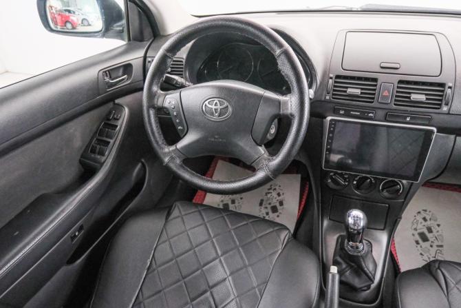 Toyota Avensis II с пробегом 2005 года, цена 869 000 рублей, 215000 км, седан, Автокод Объявления