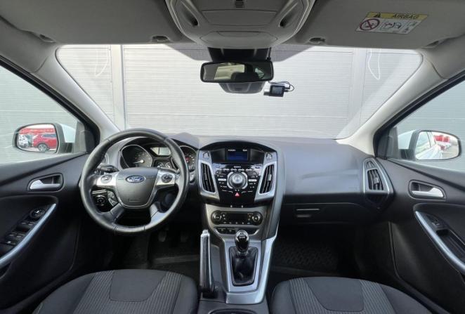 Ford Focus III с пробегом 2014 года, цена 750 000 рублей, 251920 км, хэтчбек, Автокод Объявления
