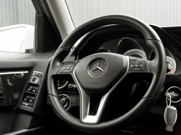 Mercedes-Benz GLK-Класс I (X204) Рестайлинг с пробегом 2013 года, цена 2 085 000 рублей, 97219 км, внедорожник, Автокод Объявления