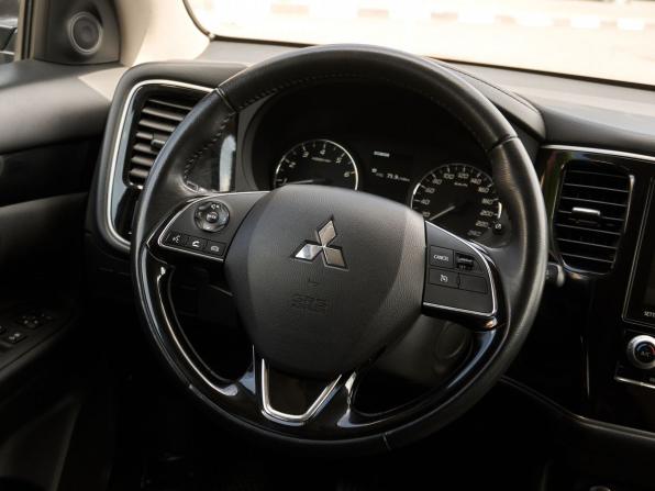 Mitsubishi Outlander III Рестайлинг 3 с пробегом 2020 года, цена 2 540 000 рублей, 75815 км, внедорожник, Автокод Объявления
