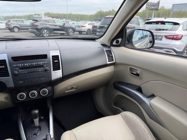 Mitsubishi Outlander II с пробегом 2007 года, цена 825 000 рублей, 387999 км, внедорожник, Автокод Объявления
