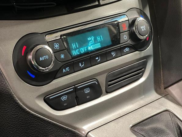 Ford Focus III с пробегом 2014 года, цена 715 000 рублей, 239000 км, седан, Автокод Объявления