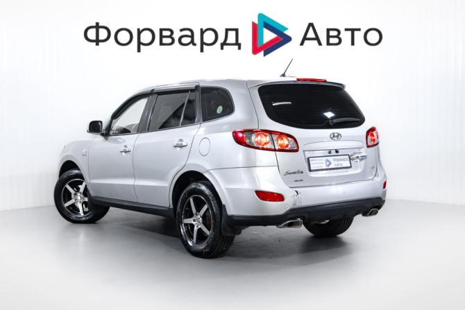 Hyundai Santa Fe II Рестайлинг с пробегом 2011 года, цена 1 349 000 рублей, 198083 км, внедорожник, Автокод Объявления