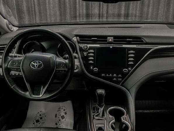 Toyota Camry VIII (XV70) с пробегом 2019 года, цена 3 250 000 рублей, 28700 км, седан, Автокод Объявления