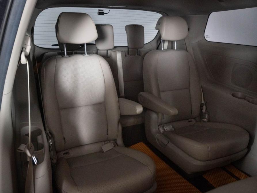 Kia Carnival III Казань  - изображение 15