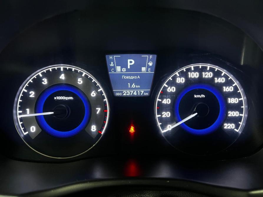 Hyundai Solaris I Казань  - изображение 9