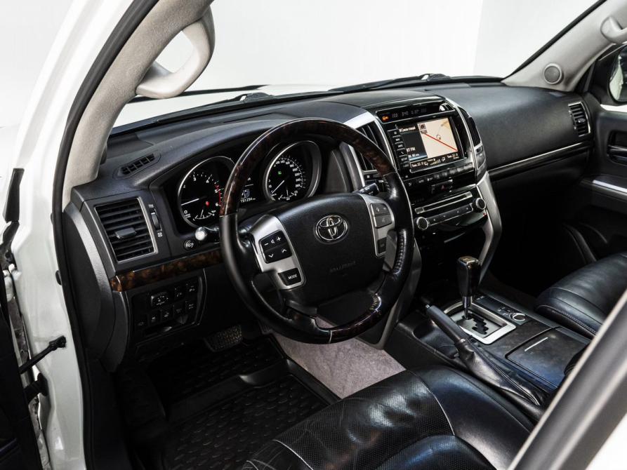 Toyota Land Cruiser 200 Series Тюмень  - изображение 10