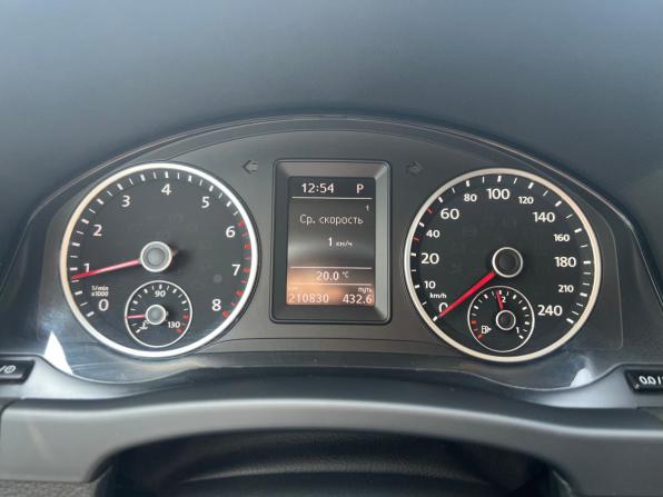 Volkswagen Tiguan I Рестайлинг с пробегом 2015 года, цена 1 585 000 рублей, 210830 км, внедорожник, Автокод Объявления