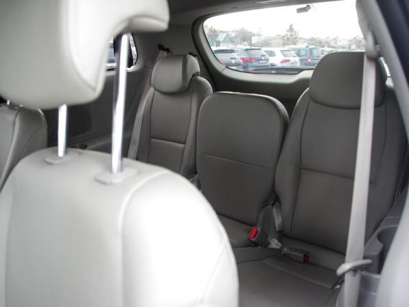 Kia Carnival III с пробегом 2017 года, цена 2 380 000 рублей, 118000 км, минивэн, Автокод Объявления