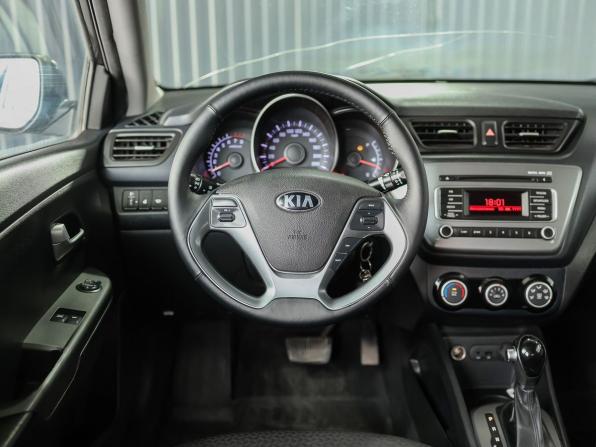 Kia Rio III Рестайлинг с пробегом 2016 года, цена 959 000 рублей, 196000 км, седан, Автокод Объявления