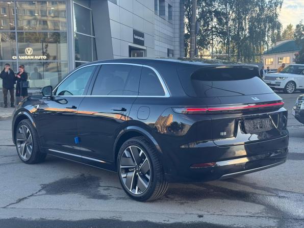Новый Li Auto (Lixiang) L7 I Рестайлинг 2025 года, цена 8 400 000 рублей, внедорожник, Автокод Объявления