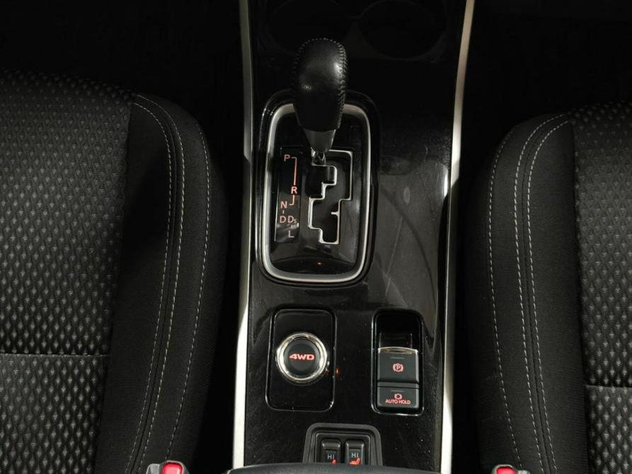 Mitsubishi Outlander III Рестайлинг 3 Санкт-Петербург  - изображение 16