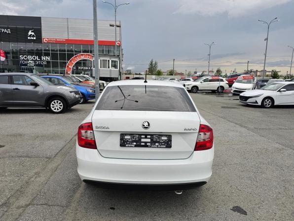 Skoda Rapid I с пробегом 2016 года, цена 799 995 рублей, 112809 км, лифтбек, Автокод Объявления