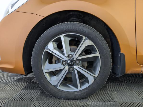 Kia Rio IV с пробегом 2017 года, цена 1 100 000 рублей, 213133 км, седан, Автокод Объявления
