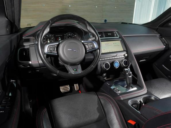 Jaguar E-Pace I с пробегом 2020 года, цена 2 528 000 рублей, 63330 км, внедорожник, Автокод Объявления