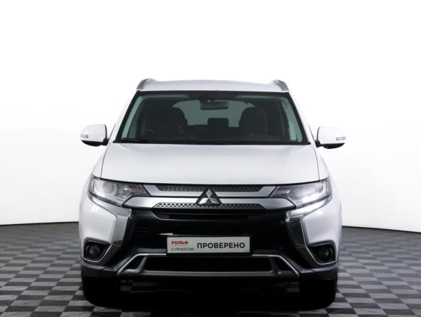 Mitsubishi Outlander III Рестайлинг 3 с пробегом 2019 года, цена 1 785 000 рублей, 188234 км, внедорожник, Автокод Объявления