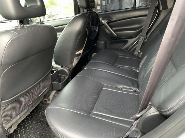 Toyota RAV4 II (XA20) Рестайлинг с пробегом 2003 года, цена 860 000 рублей, 261460 км, внедорожник, Автокод Объявления