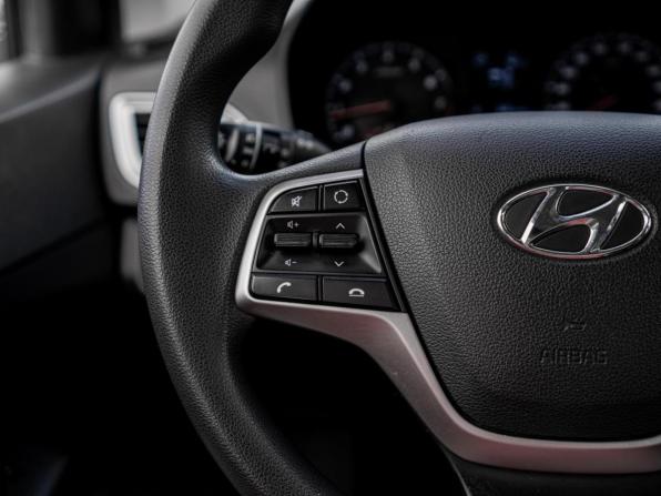 Hyundai Solaris II Рестайлинг с пробегом 2021 года, цена 1 749 000 рублей, 98870 км, седан, Автокод Объявления