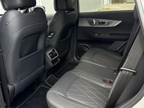 Chery Tiggo 8 Pro I с пробегом 2024 года, цена 2 750 000 рублей, 386 км, внедорожник, Автокод Объявления