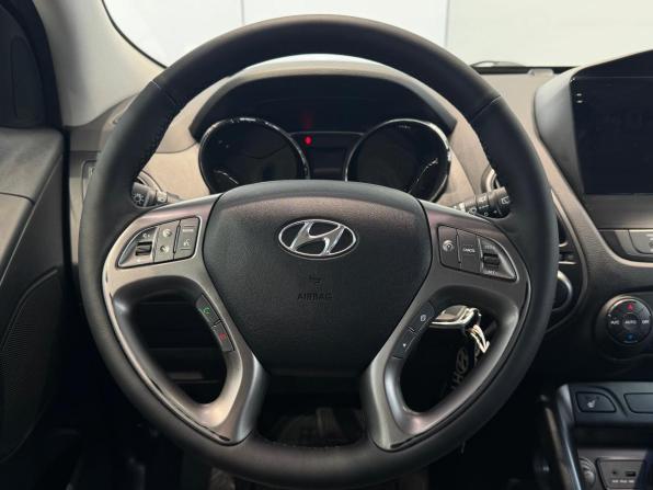 Hyundai ix35 I Рестайлинг с пробегом 2014 года, цена 1 450 000 рублей, 122867 км, внедорожник, Автокод Объявления