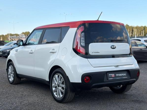 Kia Soul II Рестайлинг с пробегом 2019 года, цена 1 555 000 рублей, 120000 км, хэтчбек, Автокод Объявления