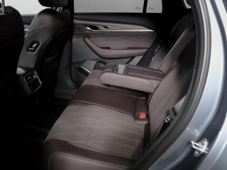 Geely Monjaro I Рестайлинг 2 Москва  - изображение 10