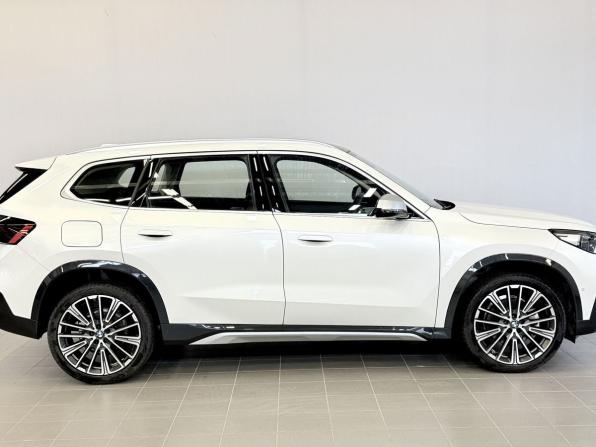 BMW X1 III (U11/U12) с пробегом 2024 года, цена 5 200 000 рублей, 2997 км, внедорожник, Автокод Объявления
