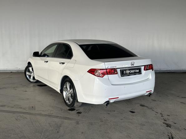 Honda Accord VIII Рестайлинг с пробегом 2012 года, цена 1 366 000 рублей, 167210 км, седан, Автокод Объявления