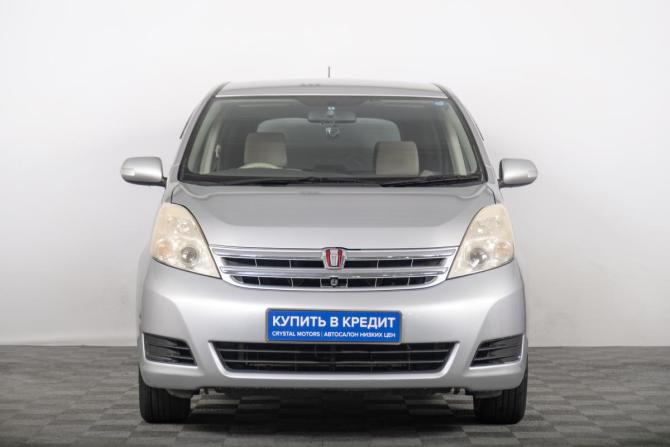Toyota ISis I Рестайлинг с пробегом 2009 года, цена 1 229 000 рублей, 135000 км, компактвэн, Автокод Объявления