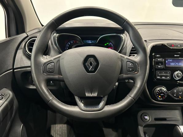 Renault Kaptur I с пробегом 2019 года, цена 1 299 000 рублей, 114146 км, внедорожник, Автокод Объявления