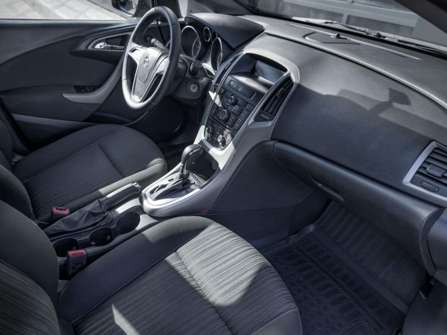 Opel Astra J Казань  - изображение 7