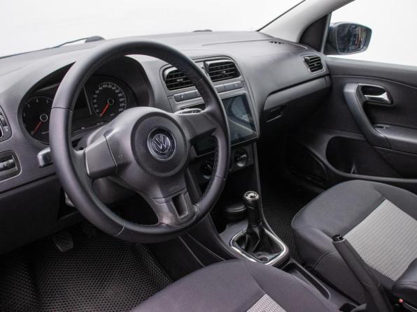 Volkswagen Polo V с пробегом 2011 года, цена 630 000 рублей, 125047 км, седан, Автокод Объявления