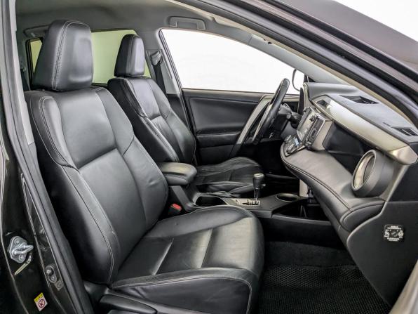 Toyota RAV4 IV (XA40) с пробегом 2014 года, цена 1 770 000 рублей, 211325 км, внедорожник, Автокод Объявления
