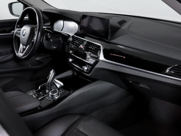 BMW 5 серии VII (G30/G31/G38) Рестайлинг с пробегом 2020 года, цена 3 970 000 рублей, 60757 км, седан, Автокод Объявления