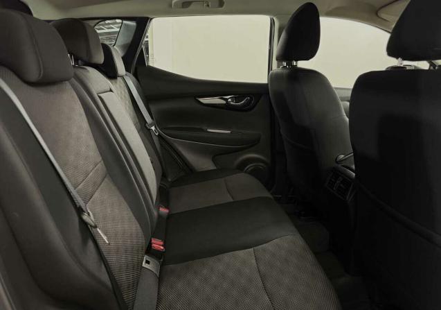 Nissan Qashqai II с пробегом 2018 года, цена 1 700 000 рублей, 124357 км, внедорожник, Автокод Объявления