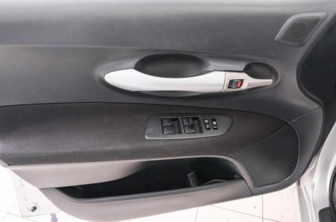 Toyota Auris I с пробегом 2007 года, цена 729 000 рублей, 261000 км, хэтчбек, Автокод Объявления