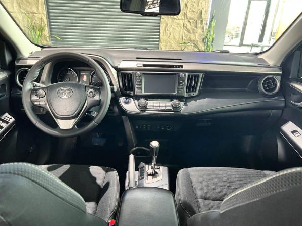 Toyota RAV4 IV (XA40) Рестайлинг с пробегом 2017 года, цена 2 420 000 рублей, 152831 км, внедорожник, Автокод Объявления