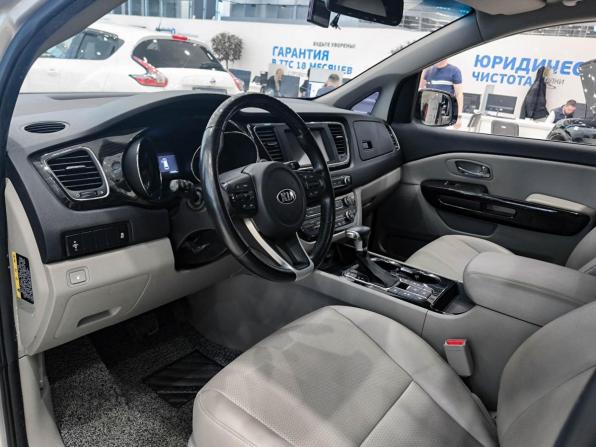 Kia Carnival III с пробегом 2020 года, цена 2 900 000 рублей, 108500 км, минивэн, Автокод Объявления