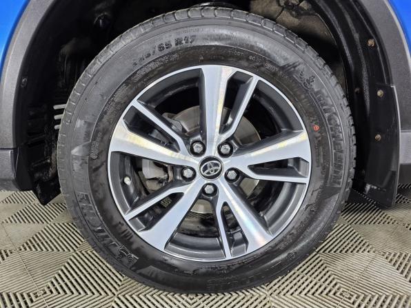 Toyota RAV4 IV (XA40) Рестайлинг с пробегом 2015 года, цена 1 797 000 рублей, 69712 км, внедорожник, Автокод Объявления