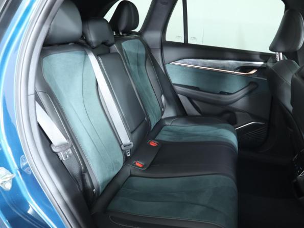 Geely Monjaro I с пробегом 2024 года, цена 3 893 000 рублей, 7000 км, внедорожник, Автокод Объявления