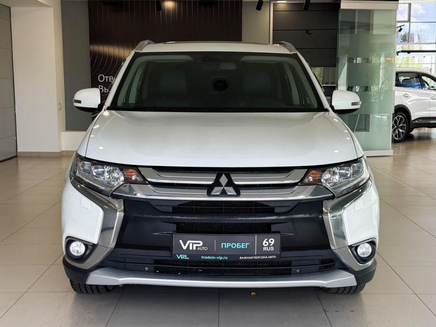 Mitsubishi Outlander III Рестайлинг 2 Тверь  - изображение 2