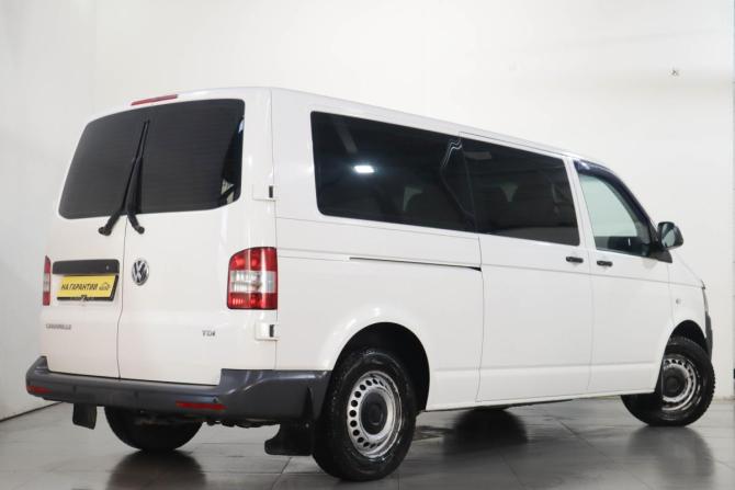 Volkswagen Caravelle T5 Рестайлинг с пробегом 2013 года, цена 1 869 000 рублей, 250000 км, минивэн, Автокод Объявления