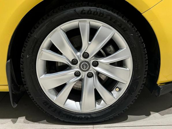 Opel Astra J Рестайлинг с пробегом 2012 года, цена 1 055 000 рублей, 140955 км, хэтчбек, Автокод Объявления