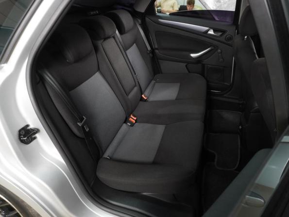 Ford Mondeo IV Рестайлинг с пробегом 2012 года, цена 809 000 рублей, 124640 км, седан, Автокод Объявления